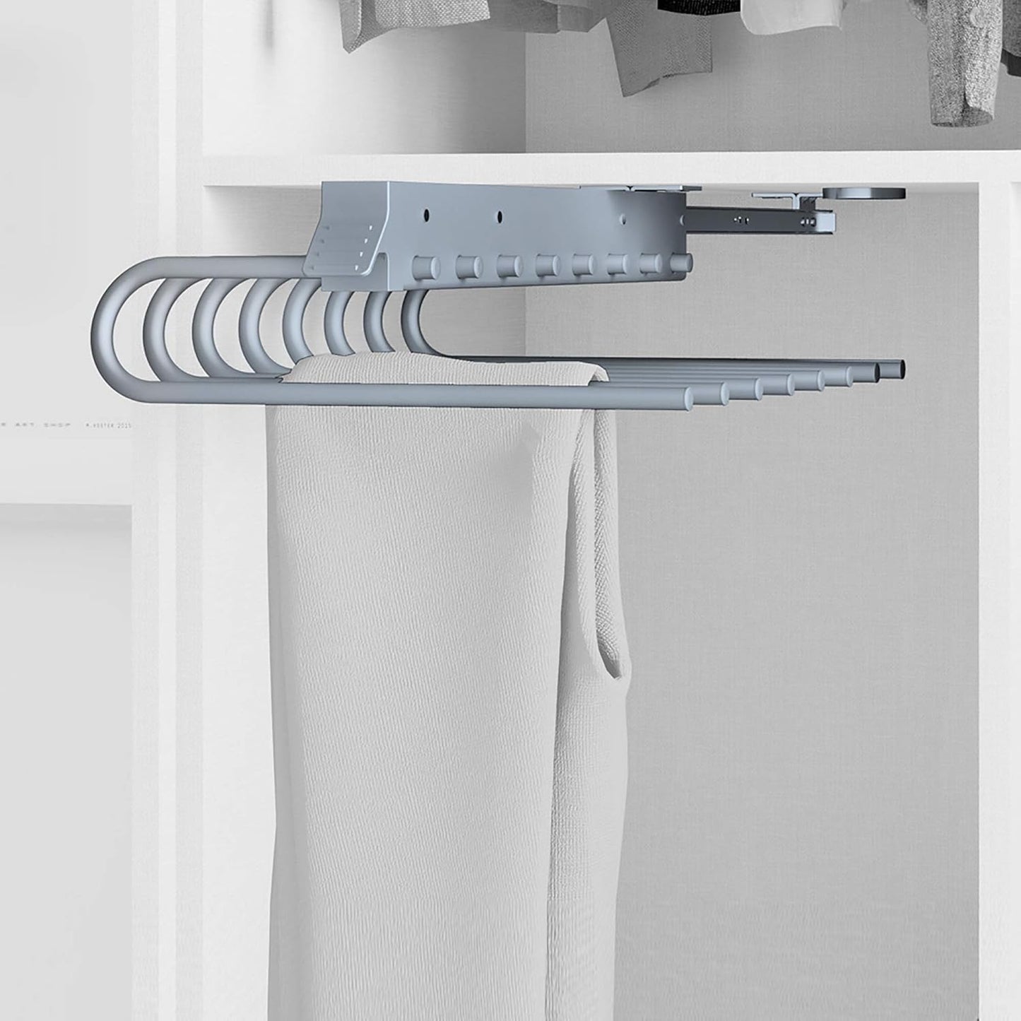 Ausziehbarer Hosenauszug für Kleiderschrank