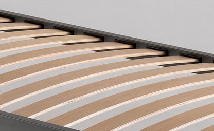 Aktionsklappbett mit Sofa