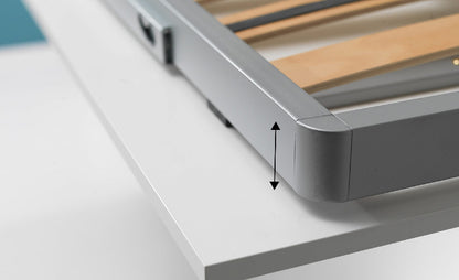 Aktionsklappbett mit Sofa